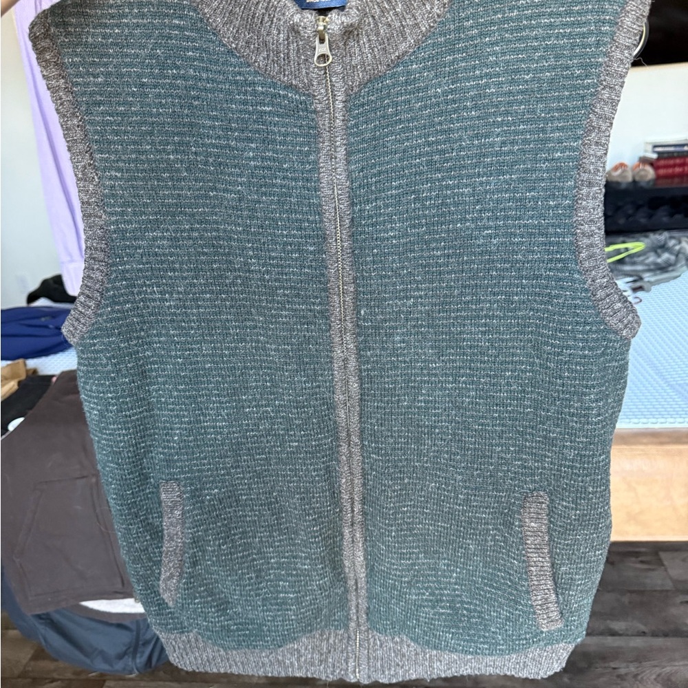 Men's Green and brown Sweater Vest